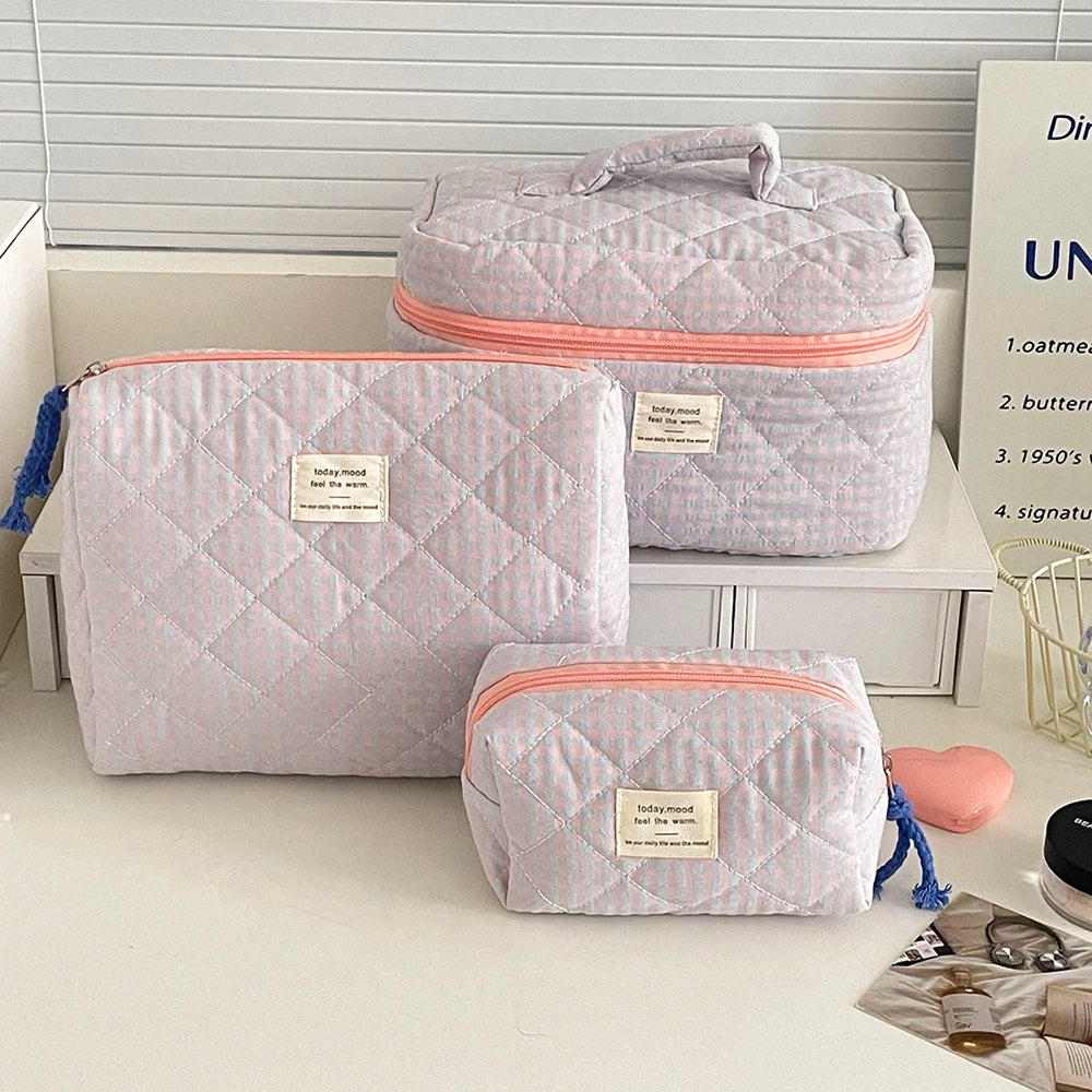 Fashion Pink Flower Women's Clutch Bag Sets Toiletry Makeup Tool Storage Pouch Quilting Cosmetics Organizers Handbag for Travel