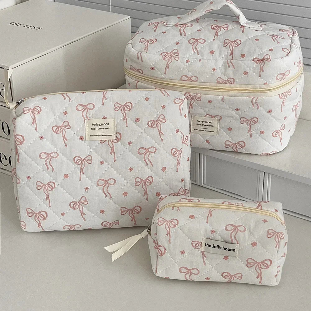 Fashion Pink Flower Women's Clutch Bag Sets Toiletry Makeup Tool Storage Pouch Quilting Cosmetics Organizers Handbag for Travel